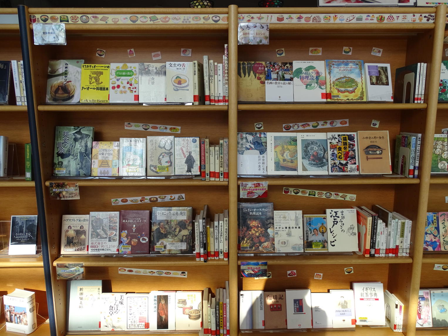http://www.library.pref.chiba.lg.jp/information/east/DSC00394.JPG