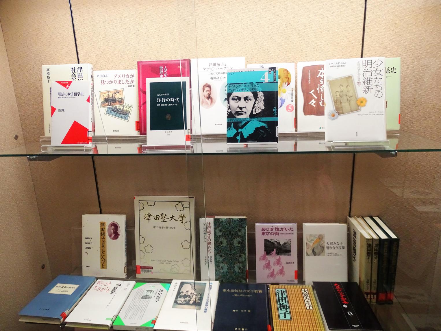 http://www.library.pref.chiba.lg.jp/information/east/DSC01141.JPG