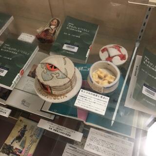 展示風景写真　復刊プロジェクトの書籍、関連資料と、品物